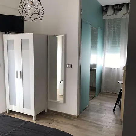 Quasi In Centro 4*