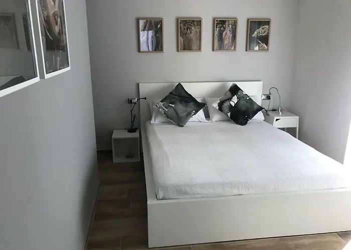 Nocleg ze śniadaniem Quasi In Centro 4*